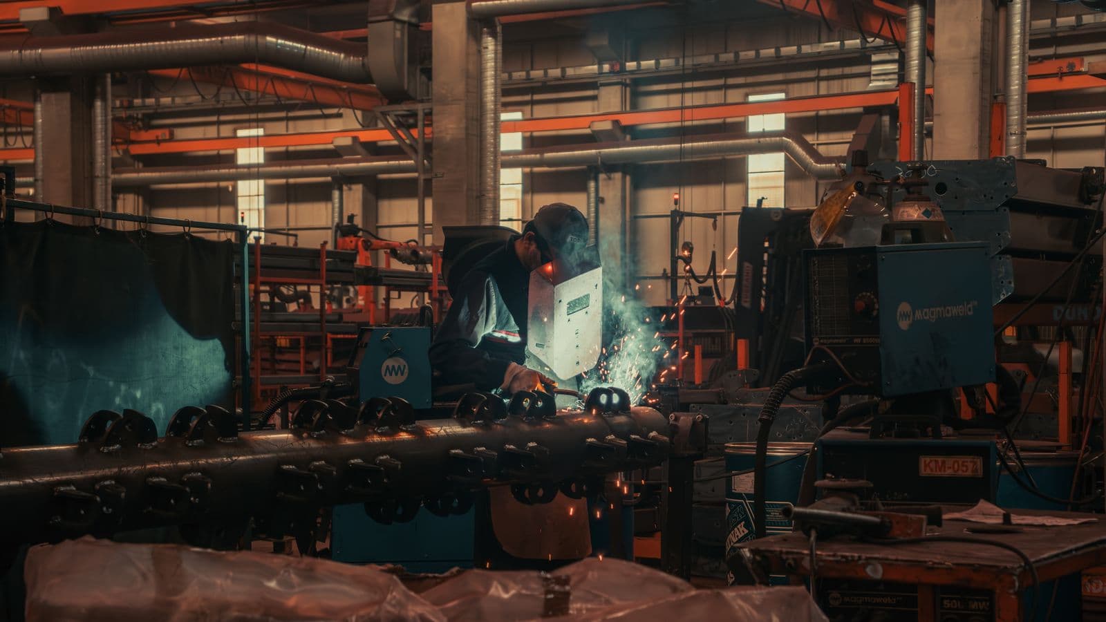Manufacturing cost estimation for machined, moulded, and fabricated parts